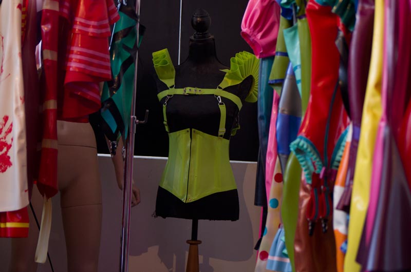 11 - Mademoiselle-ILO-visit-vert.jpg