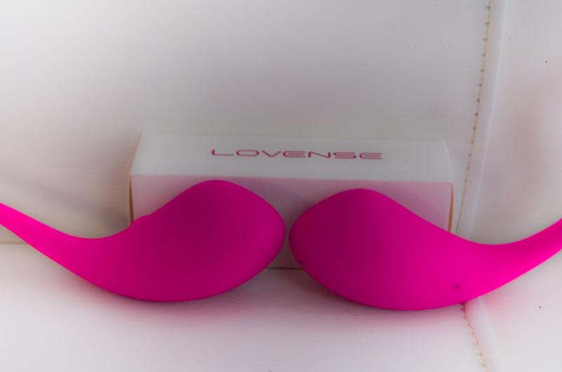 lush-2-lovense-oeuf-vibrant-comparatif