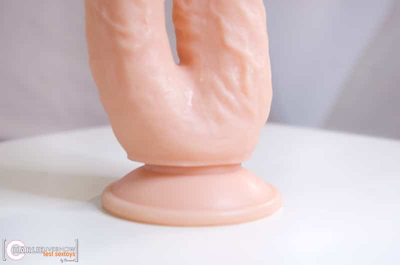 double-dildo-ventouse-bodyhouse